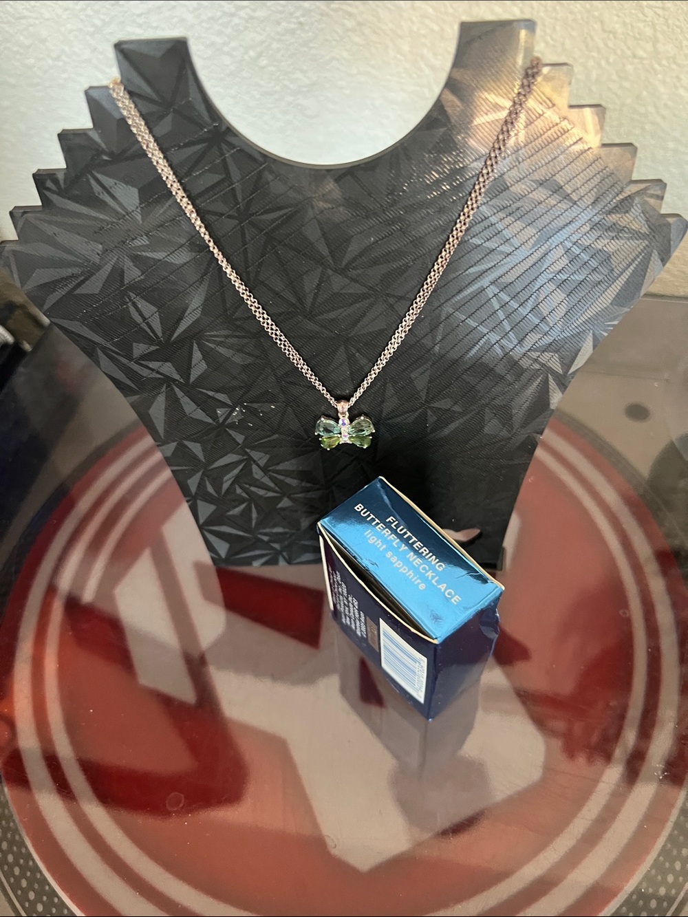 Avon Butterfly Green Crystal Pendant Necklace. Dbl strand. NIB. Pretty!!! - Picture 8 of 8